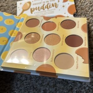 New - Proof is in the puddin’ eyeshadow palette by Cashmere